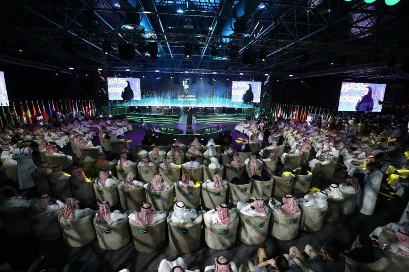 16 سعودية في هاكاثون الحج بخبرات تقنية عالمية
