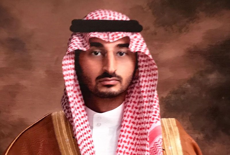 نائب أمير مكة يكرم المتميزين في العمل الخيري