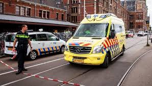 الشرطة الهولندية تكشف تفاصيل جديدة عن حادثة الطعن بأمستردام