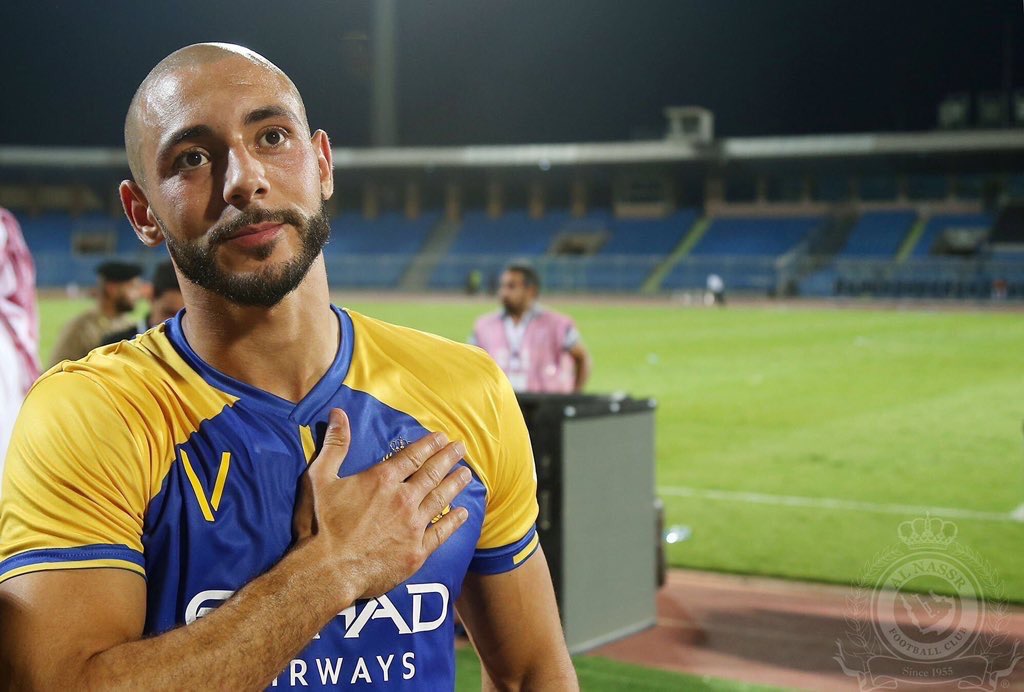 المغربي مرابط يؤكد استمراره في النصر