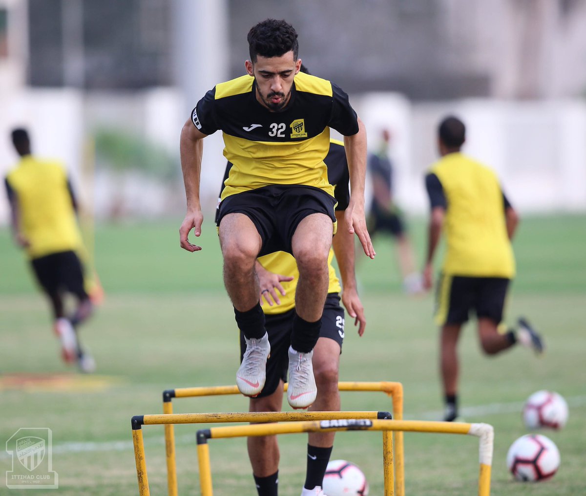 الاتحاد يستعد لمباراة الوصل الإماراتي