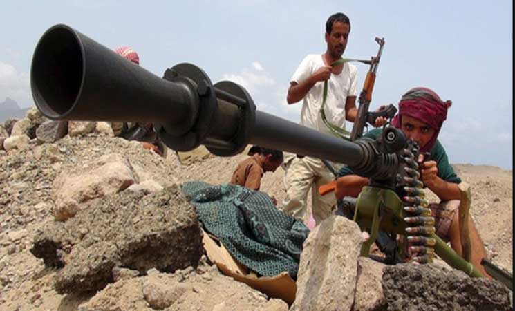 وفاة امرأة وإصابة 13 مدنياً بقذائف ميليشيا الحوثي على حي الشماسي بتعز