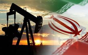 أميركا تلوح بالعقوبات في وجه من يشتري النفط الإيراني