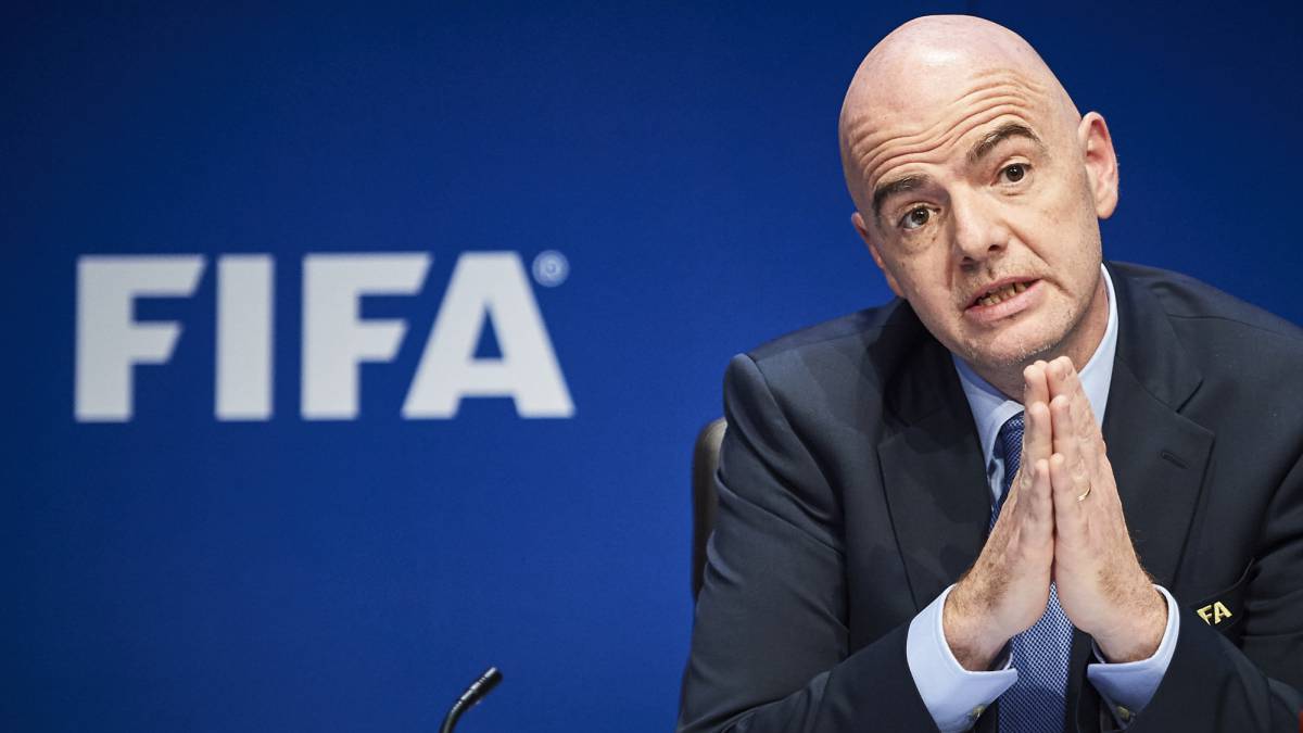 رئيس الفيفا: يجب دراسة إقامة كأس العالم كل عامين بشكل حذر