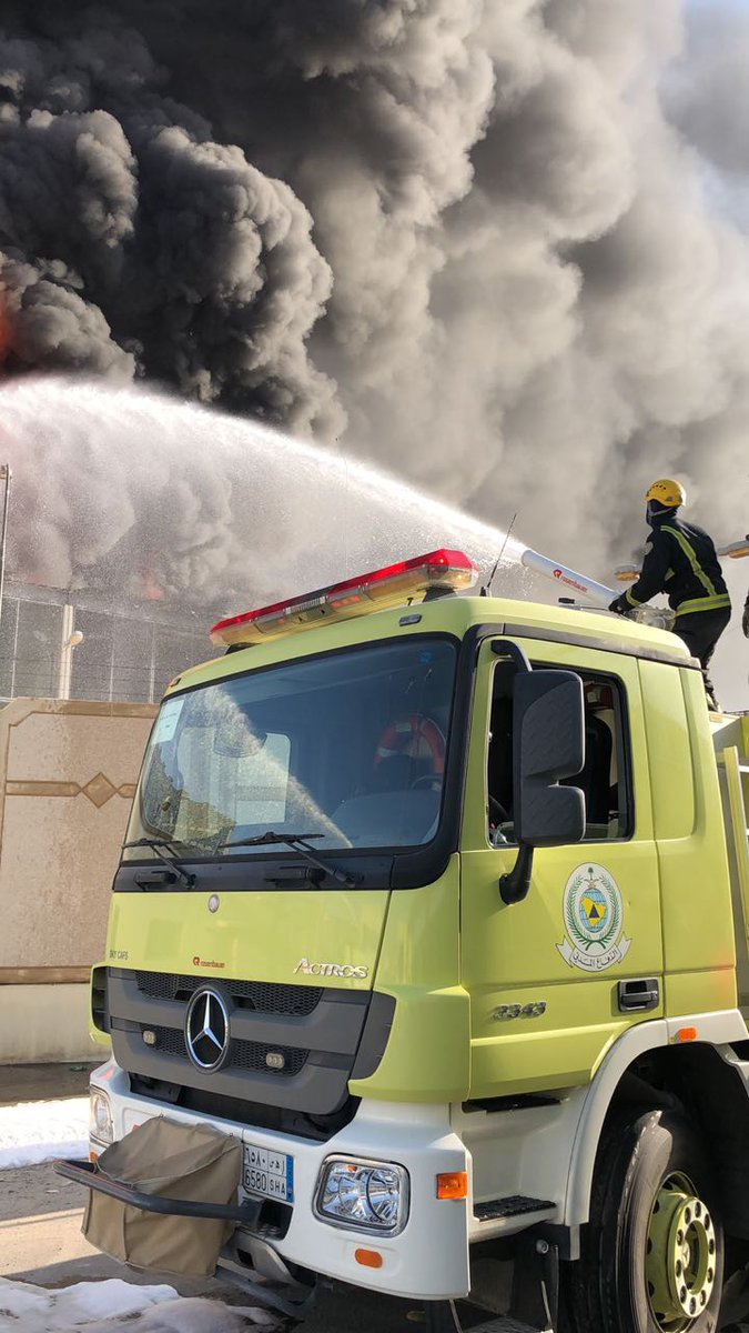 عودة التيار للأحياء المعزولة بعد إخماد حريق محطة النفل