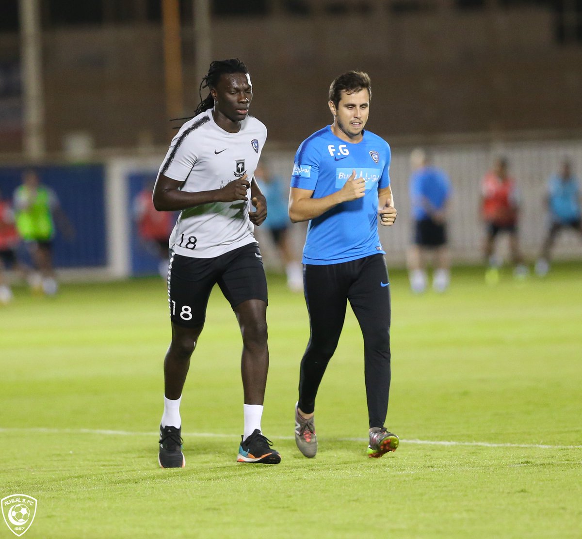 جوميز الهلال يبدأ الجري حول الملعب