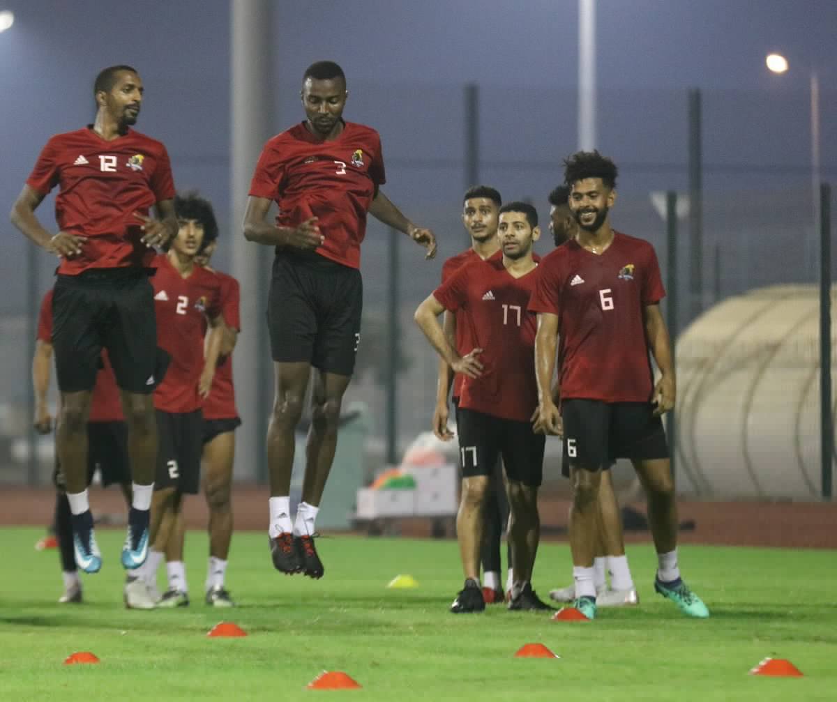 الوحدة .. ورقم فريد في الدوري