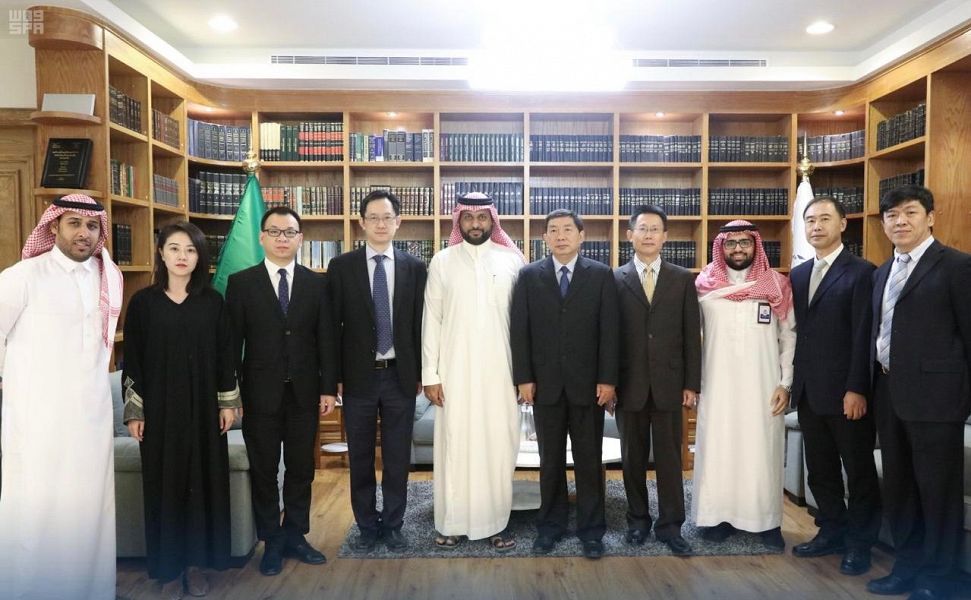 شراكة سعودية صينية لتأسيس جمعية محامين لدول طريق الحرير