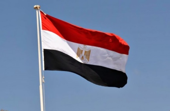 مصر تتحدث عن أزمة كبرى تضرب التجارة العالمية