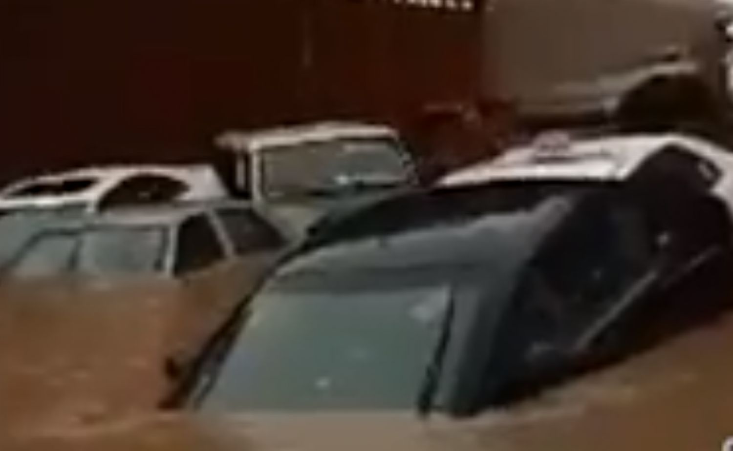 فيديو.. أمانة الرياض تعلق على واقعة غرق نفق ديراب بمياه الأمطار