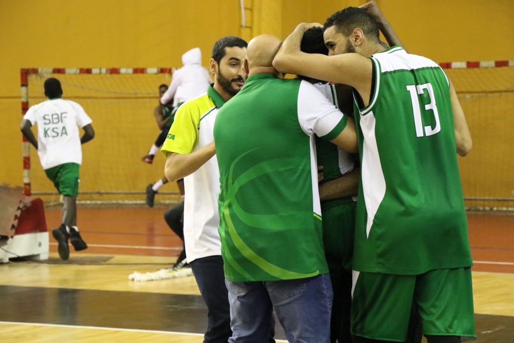 أخضر السلة يُتوج بالبطولة العربية