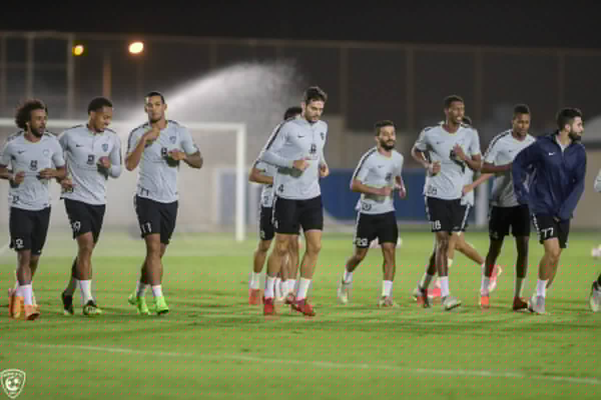 صربي يُدير مباراة الهلال والاتفاق