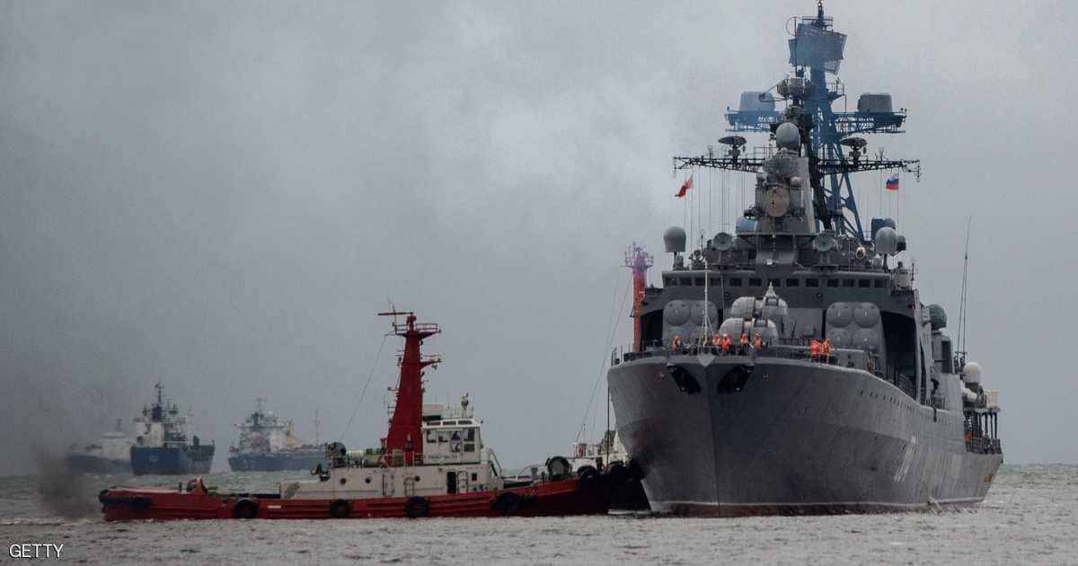 احتجاز 3 سفن يشعل فتيل التوتر بين روسيا وأوكرانيا