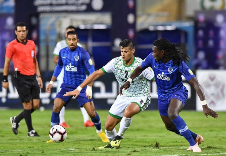 مباراة الهلال والنفط.. الزعيم لتأكيد تفوقه وبطل العراق ينتظر معجزة