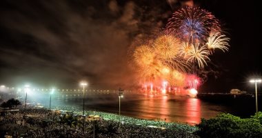 صور.. العالم يتهيأ لاستقبال 2019 بالألعاب النارية والعروض الترفيهية