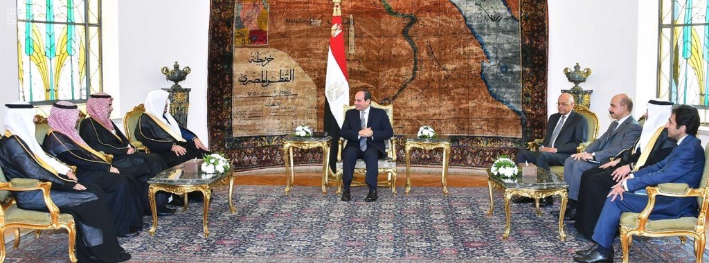 صور.. رئيس الشورى في مصر والسيسي يبحث معه تعزيز العلاقات البرلمانية