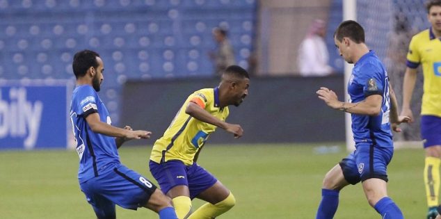 ذكريات ديربي #الهلال و #النصر .. خماسية مؤلمة وفرحة ثلاثية لم تكتمل