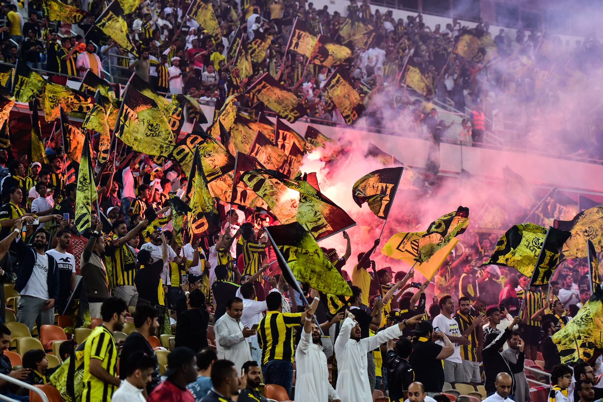 جماهير الاتحاد .. دعم بلا حدود