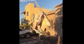 فيديو.. لحظة سقوط طائرة على منزل في المكسيك