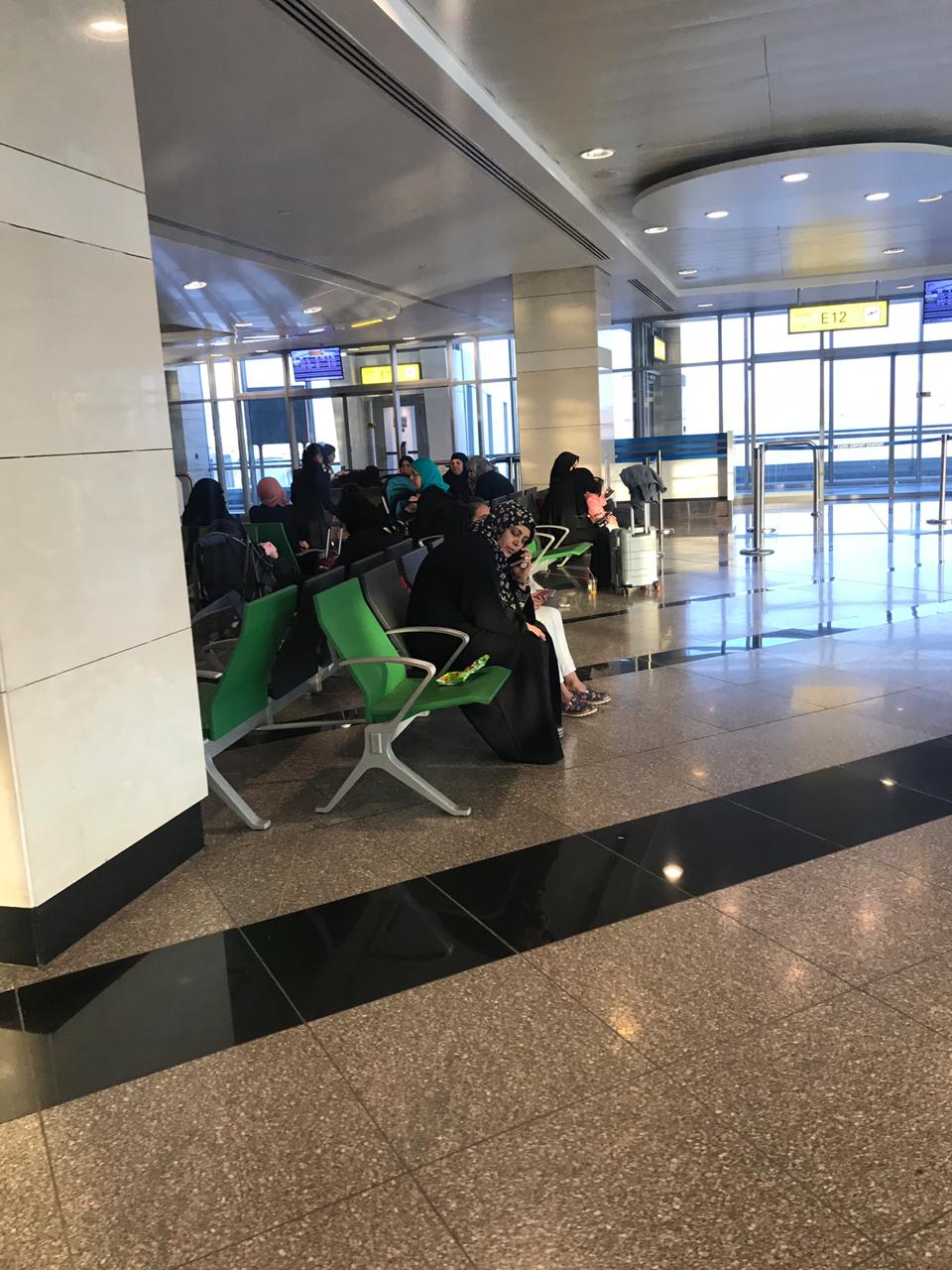 تأخر إقلاع رحلة السعودية من مطار القاهرة يثير استياء الركاب
