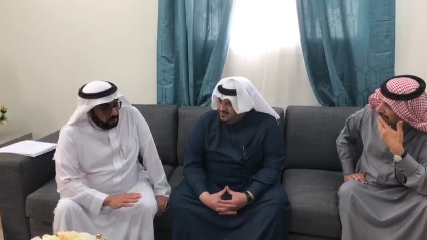 شاهد نقاشات وتوجيهات نائب أمير الرياض في المجمعة: أنجِزوا المشاريع