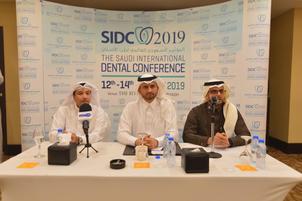 90 متحدثاً دوليًّا وسعوديًّا يناقشون القضايا المستجدة في مؤتمر طب الأسنان