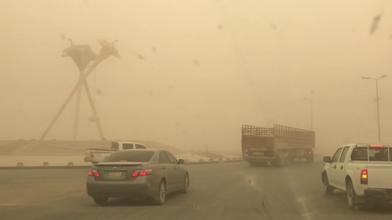 الأرصاد: أتربة مثارة على الجوف وأمطار بالباحة حتى الـ10 مساء