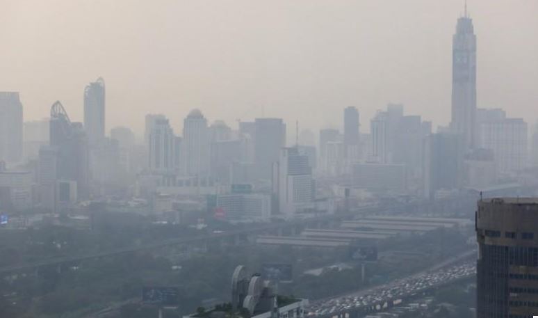 دراسة: تلوث الهواء يقصر العمر عامين