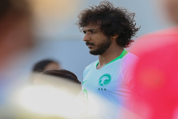 الشهراني يخطف الأنظار بعد مباراة اليابان ضد السعودية