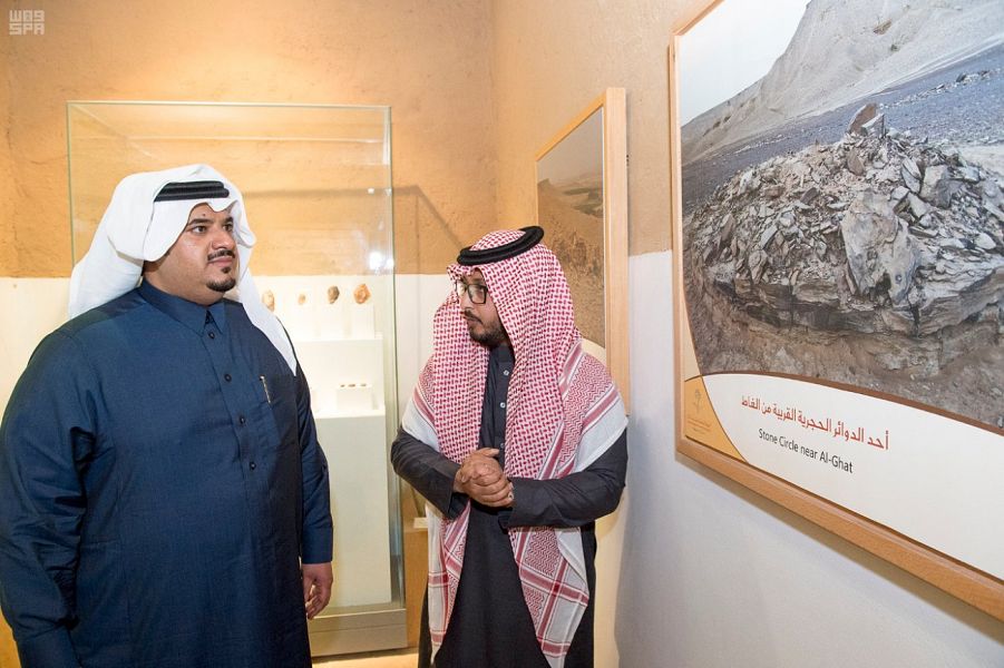 نائب أمير الرياض يوجه بحماية مواقع التراث الحضاري