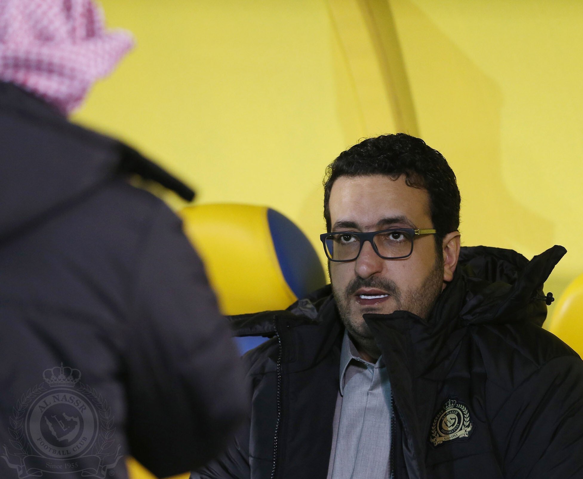 الشامخ في مقدمة حضور كلاسيكو الأهلي والنصر بعد الإيقاف