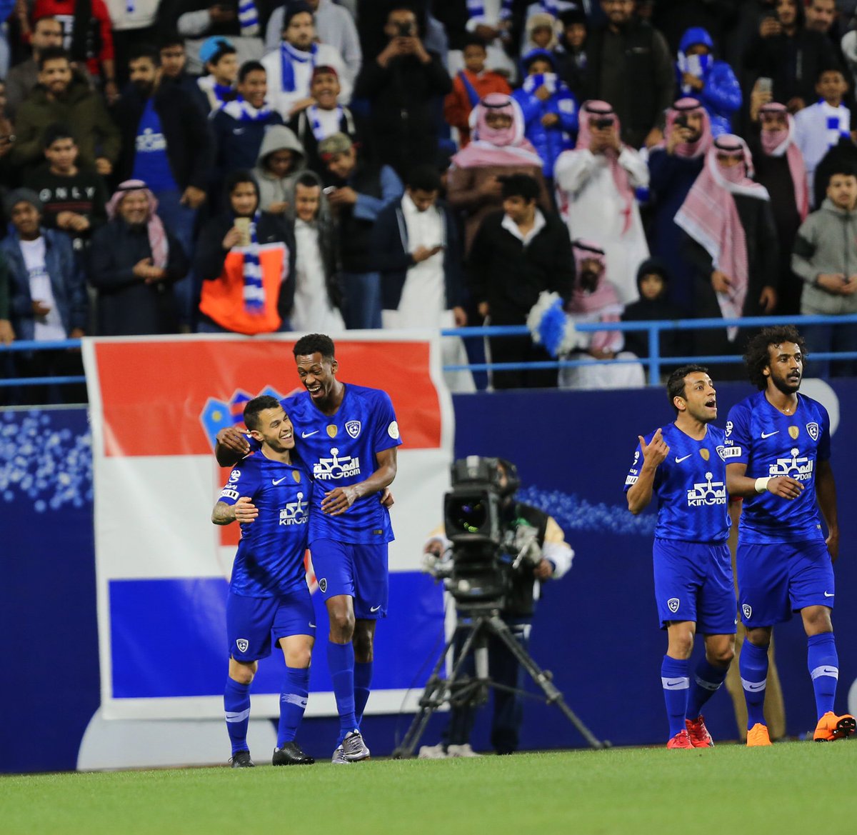 مباراة الهلال والقادسية .. إبداع وإقناع والساحر الإيطالي يفرض حضوره