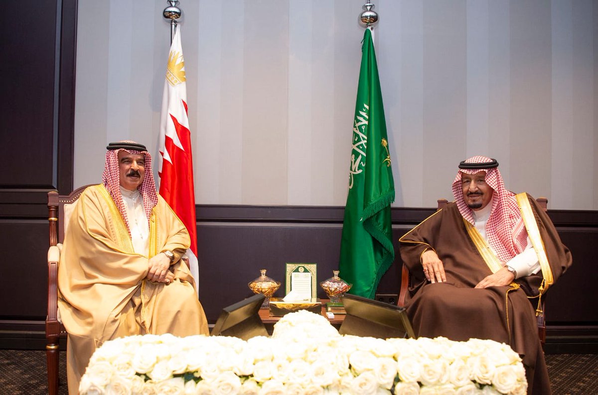 الملك سلمان يستعرض العلاقات الأخوية مع ملك البحرين