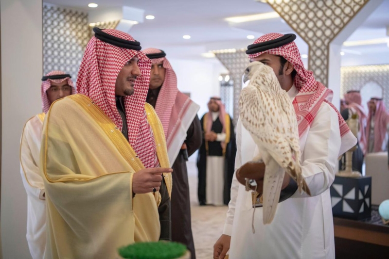 مهرجان الملك عبدالعزيز للصقور يدخل موسوعة غينيس ووزير الداخلية يتوج الفائزين - المواطن