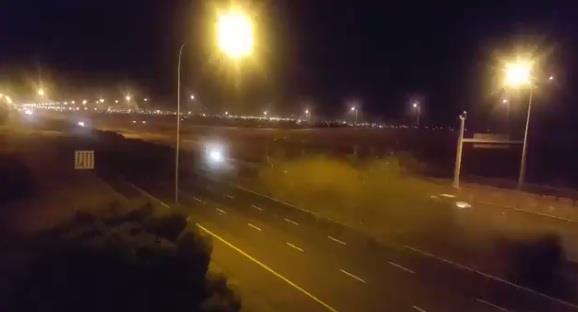 فيديو.. سباق بين 3 سيارات ينتهي بكارثة في الرياض