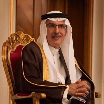 وزير الثقافة يوجه بجمع وطباعة أعمال الأمير بدر بن عبدالمحسن