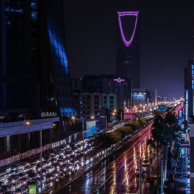 طقس الرياض ممطر مع أتربة وبرد