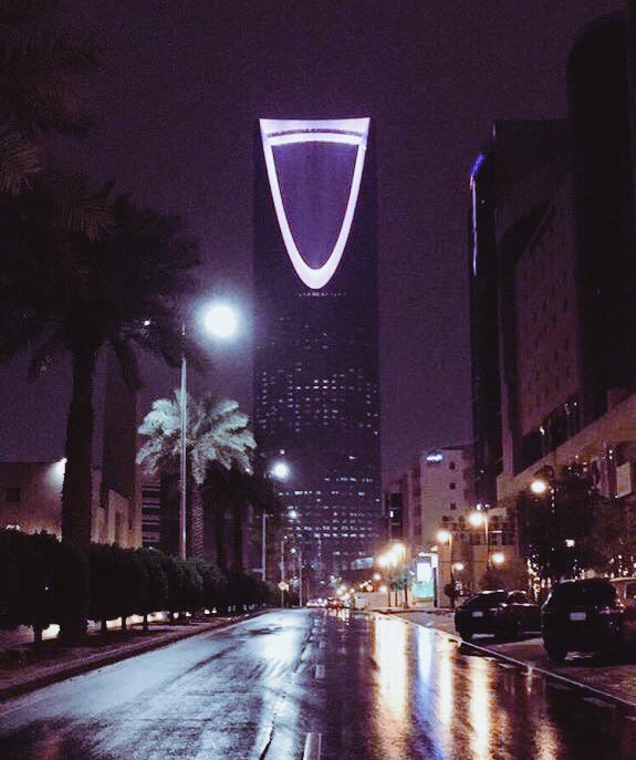 غبار وأمطار رعدية على الرياض لمدة ساعات