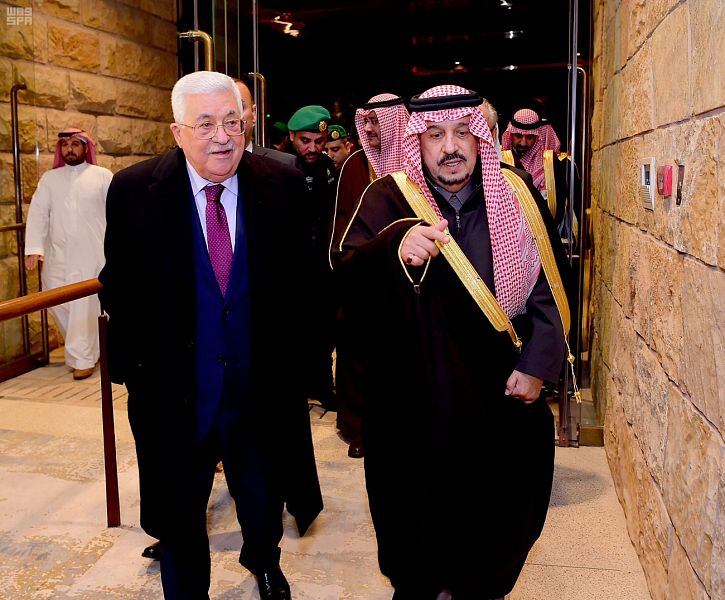 لقطات من زيارة الرئيس الفلسطيني لحي الطريف التاريخي