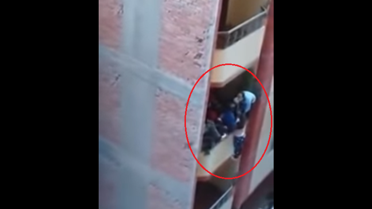 فيديو.. مأساة امرأة اختلف معها زوجها فألقاها من الشرفة!