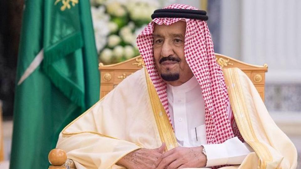 الملك سلمان يدشن مدنًا رياضية وطبية ومستشفيات كبرى ومشاريع بـ82 مليار ريال