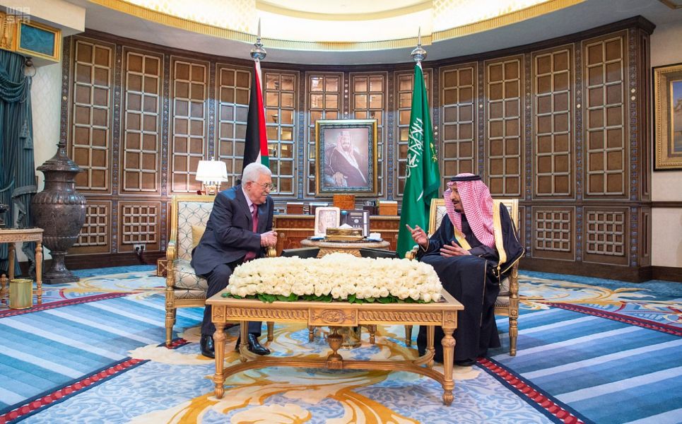 الملك سلمان يؤكد للرئيس عباس وقوف المملكة إلى جانب حقوق الفلسطينيين