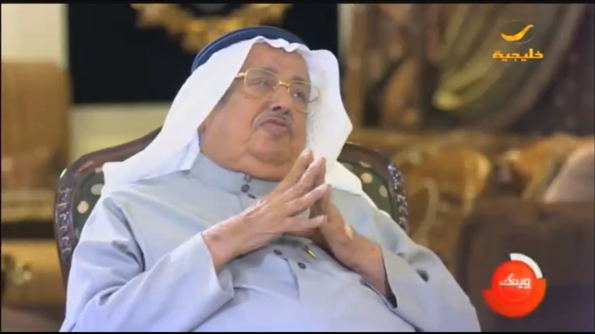 الأمير سلطان رفض مصافحته.. ماذا دار بين الملك عبدالله ومحمد الفايز عند تركه الخدمة المدنية؟