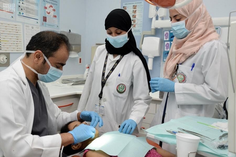 مستشفي الاسنان جامعه الملك عبدالعزيز ماجستير