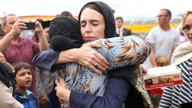 نيوزيلندا تقيم مراسم تأبين لضحايا هجوم المسجدين
