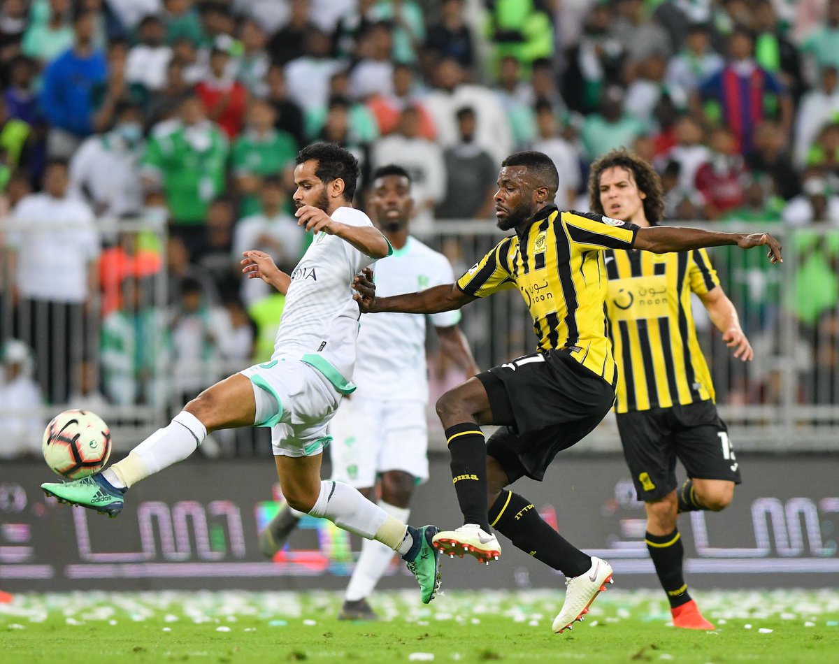 دوري محمد بن سلمان للمحترفين .. لا غالب ولا مغلوب بين الاتحاد والأهلي