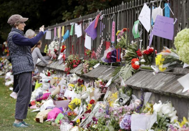 رئيسة وزراء نيوزيلندا تحدد موعد تسليم جثامين ضحايا الهجوم الإرهابي إلى ذويهم