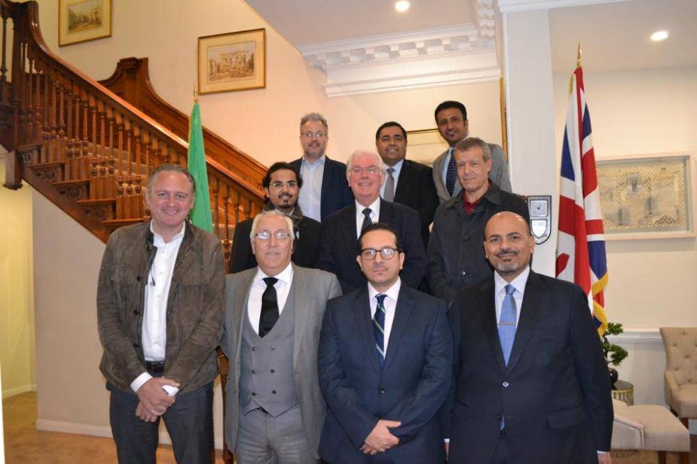 غرفة التجارة العربية البريطانية تناقش تطوير الرياضة والترفيه