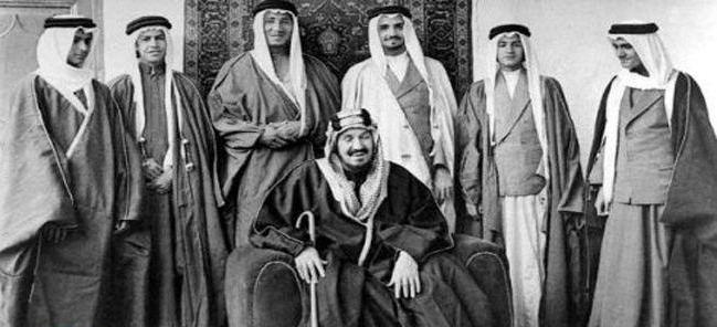 تعرف على رواتب الأمراء قبل 82 عاماً