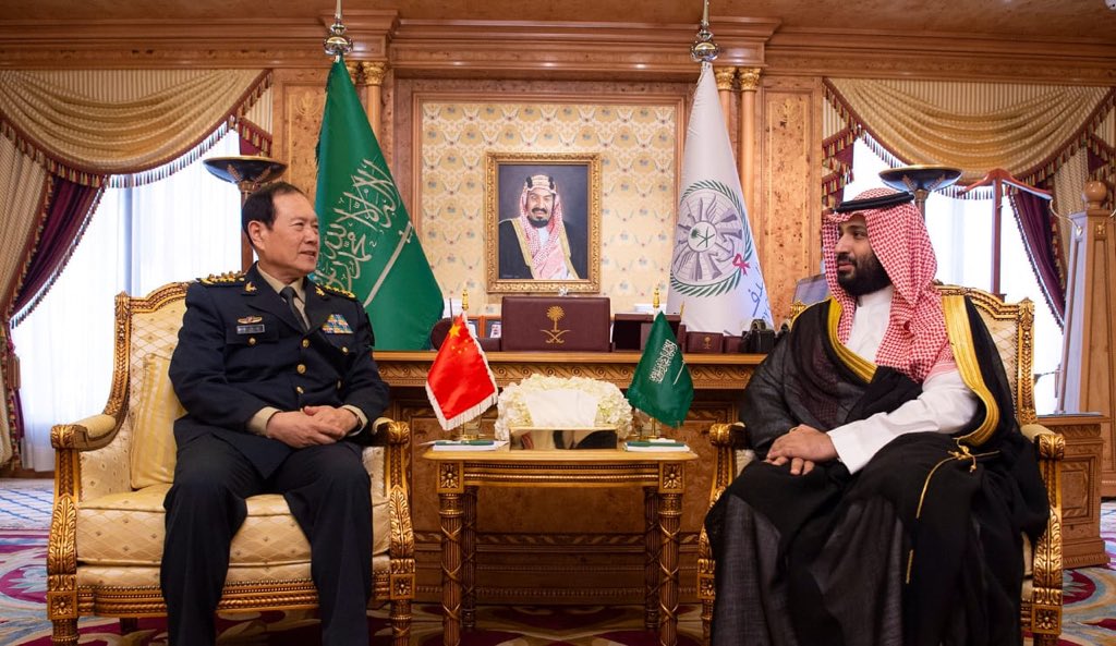 الأمير محمد بن سلمان يبحث تعزيز التعاون مع وزير الدفاع الصيني